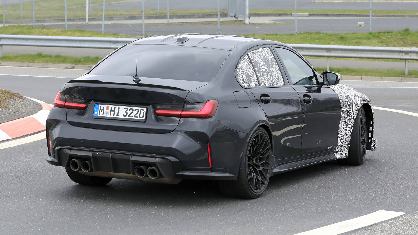 BMW M3 CS - widok tyłu auta