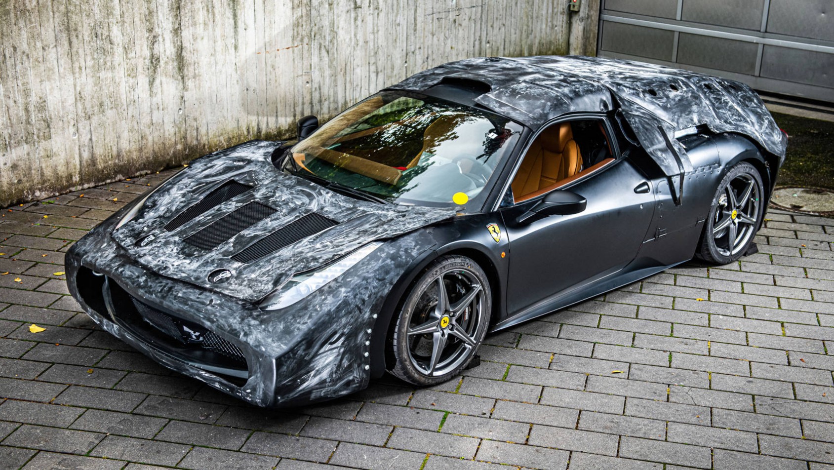 Wczesny prototyp LaFerrari