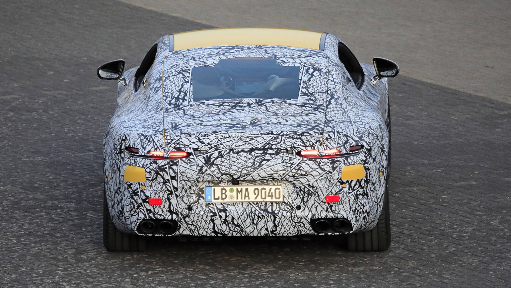 Mercedesa AMG GT - zbliżenie na tył auta