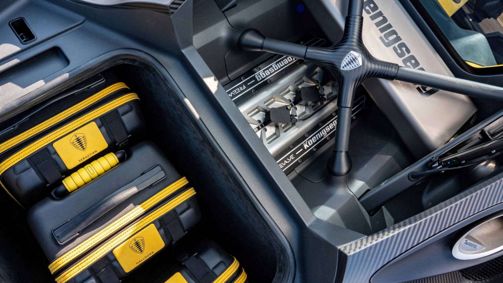 Koenigsegg Gemera silnik spalinowy