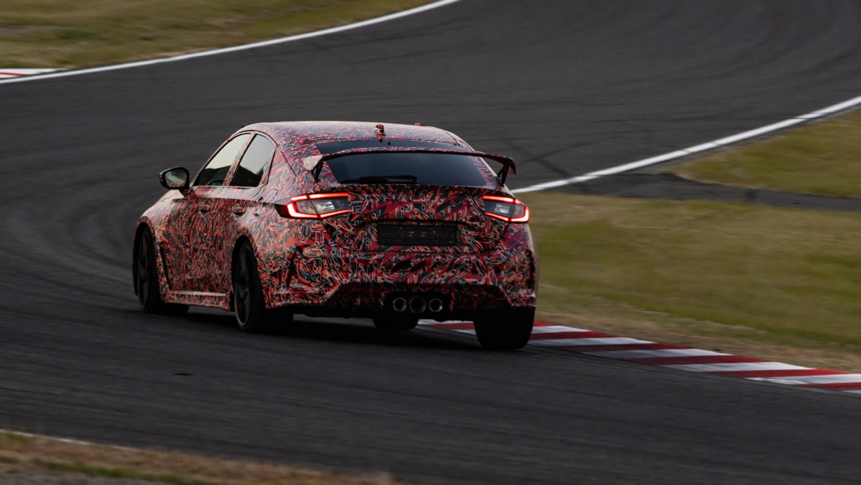Nowa Honda Civic Type R - testy na torze Suzuka