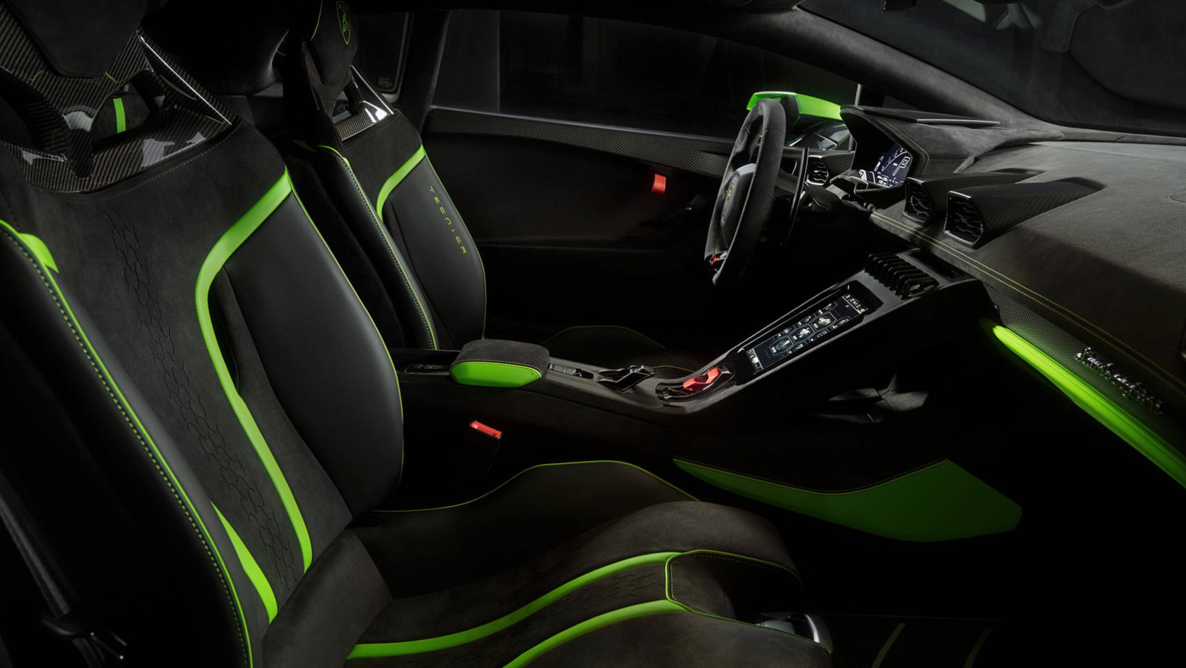 Lamborghini Huracan Technica - wnętrze auta