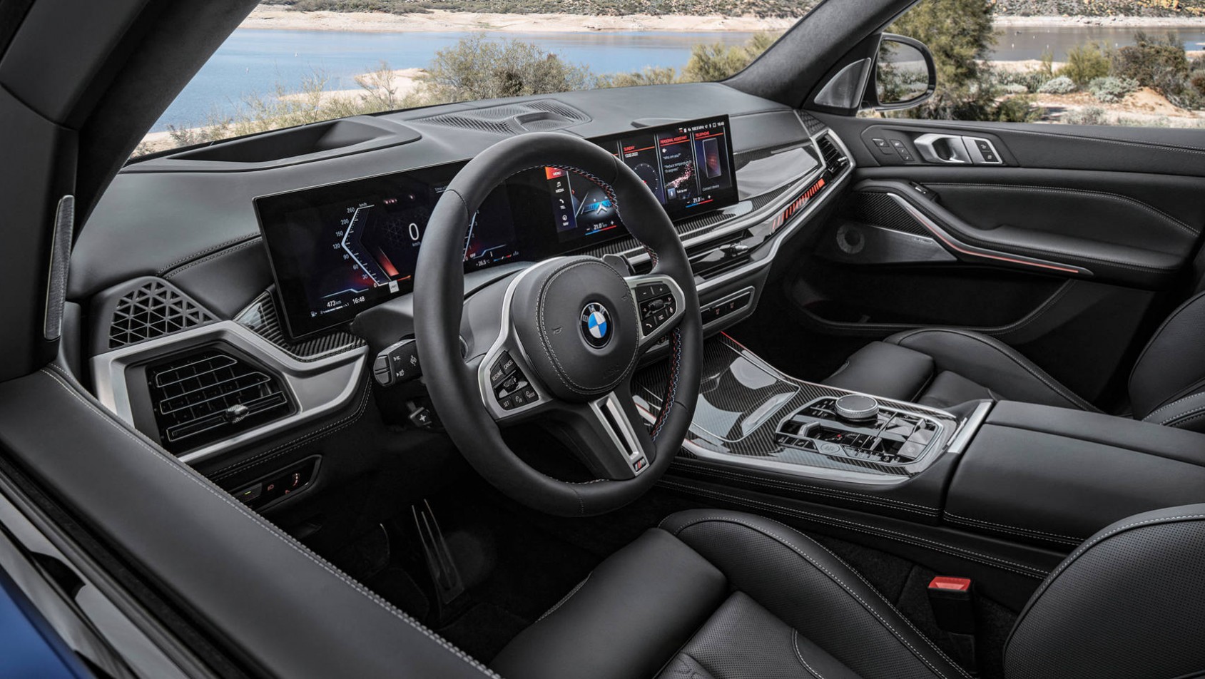 BMW X7 M60i - piękne futurystyczne wnętrze