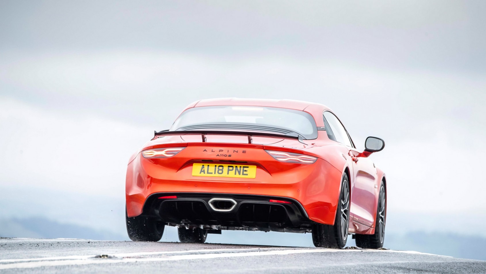 AlpineA110S z tyłu