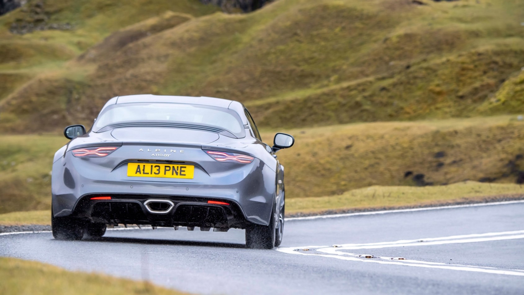 AlpineA110GT na zakręcie