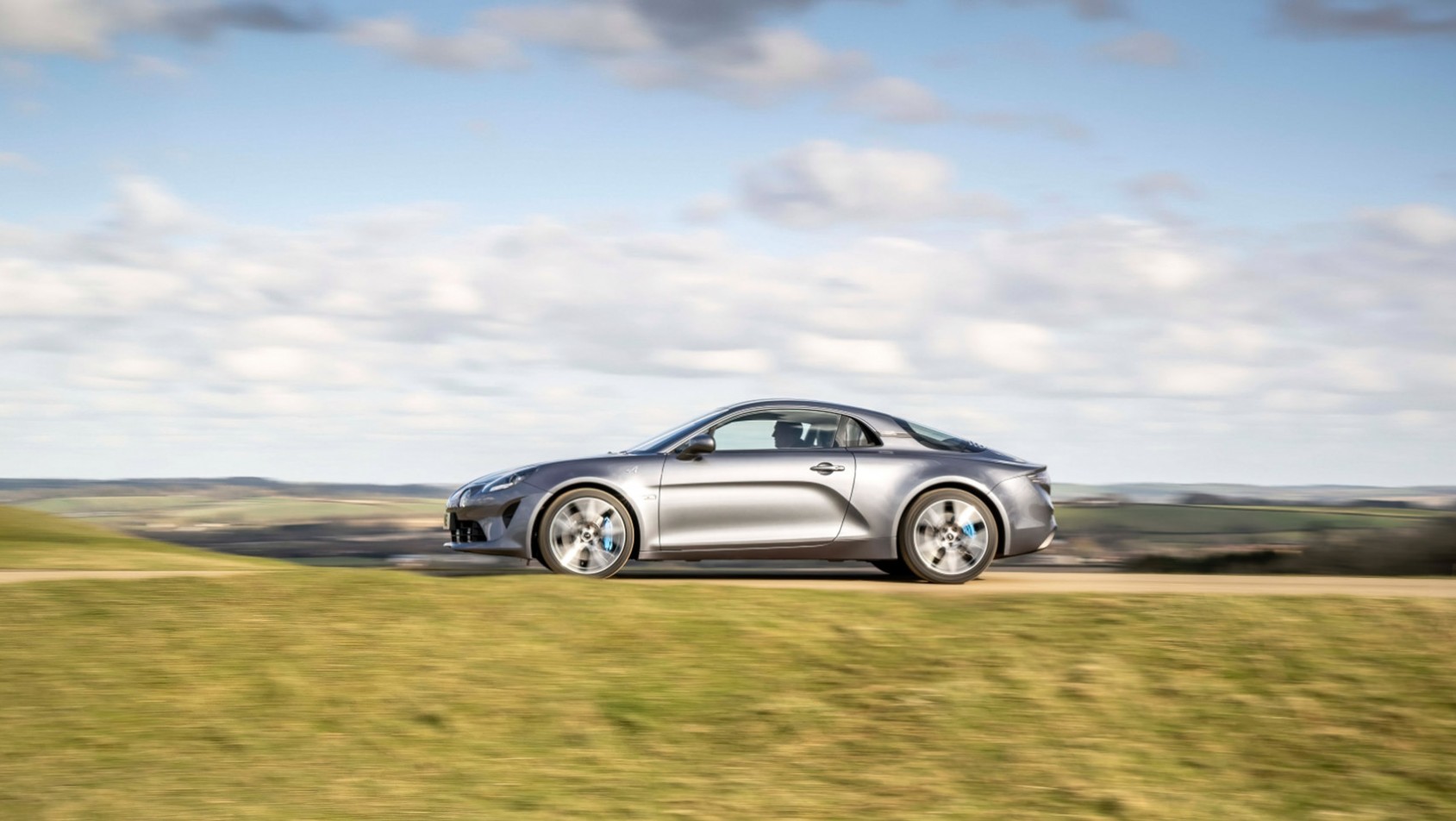 Alpine A110 GT z boku