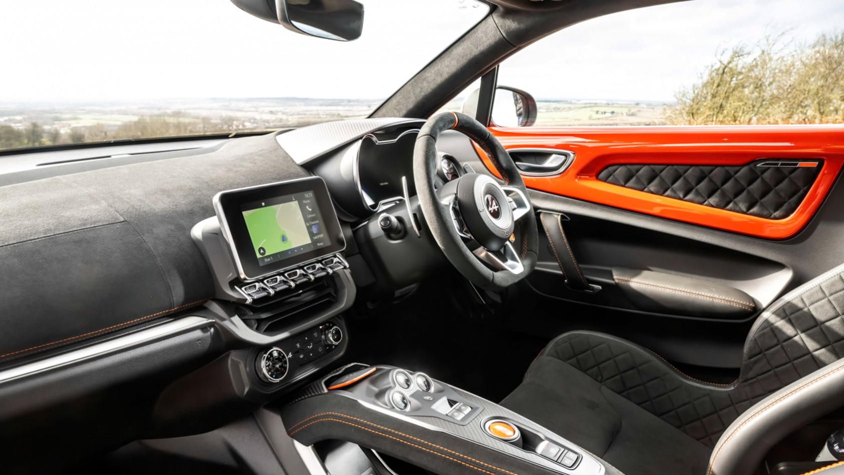 Alpine A110S wnętrze