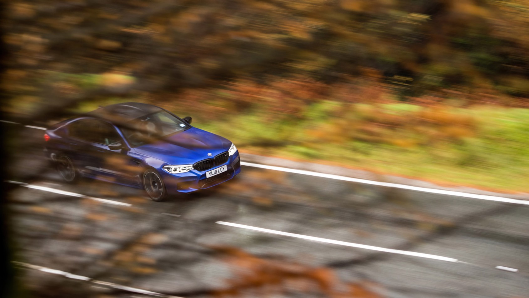 BMW M5 Competition w ruchu