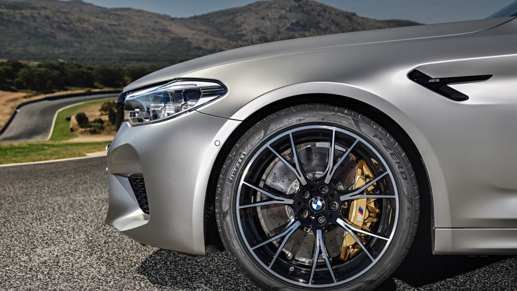 BMW M5 Competition felga