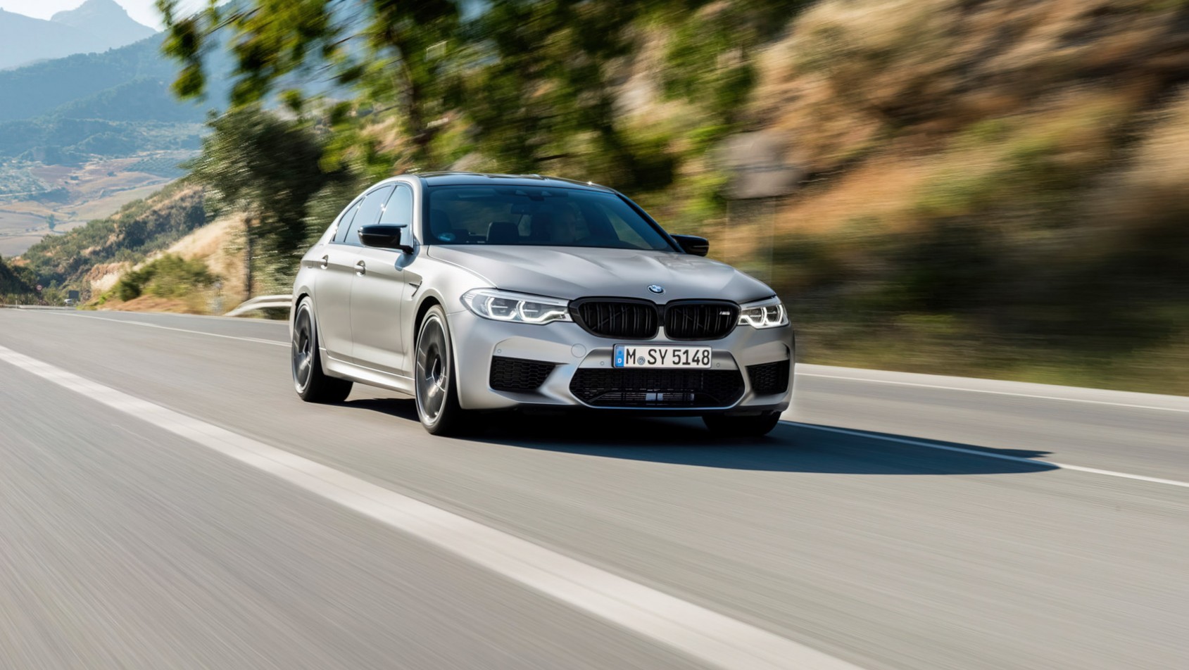 BMW M5 Competition przód