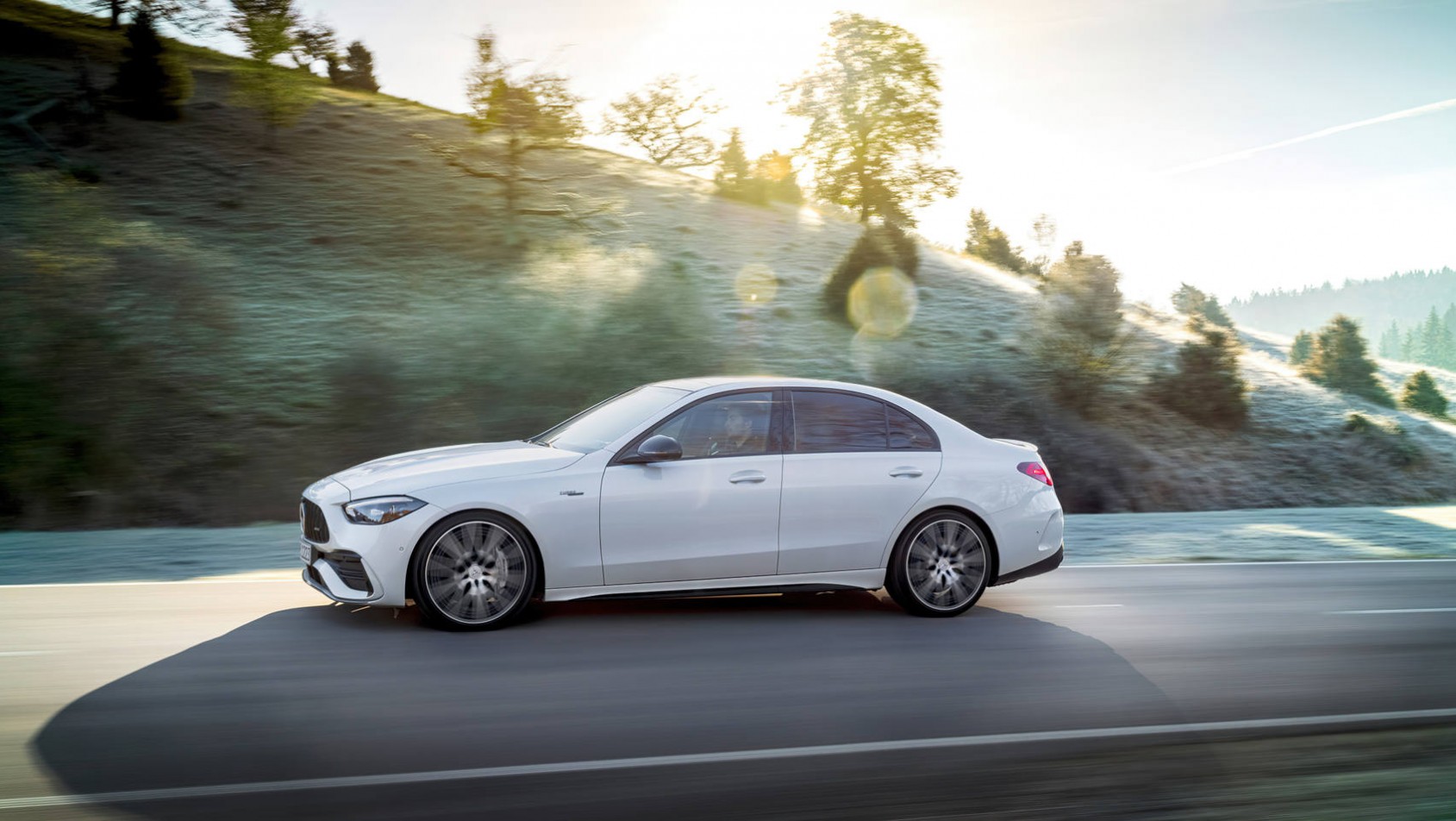 Mercedes-AMG C43 na drodze