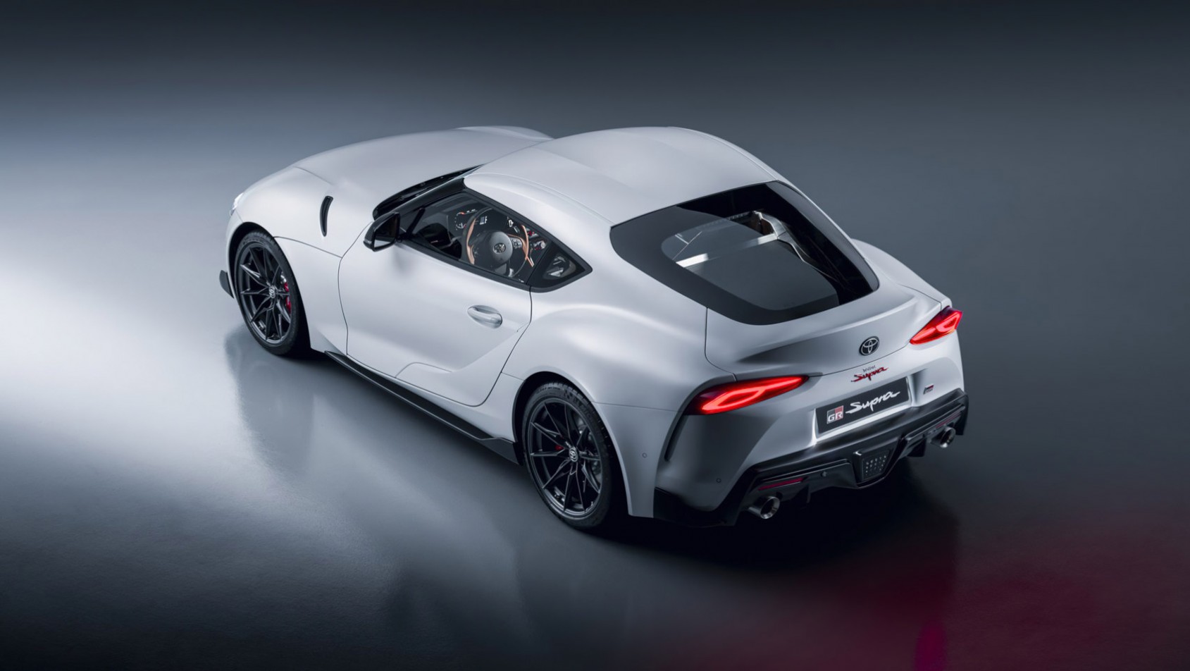 Toyota Supra GR 2022 z lotu ptaka