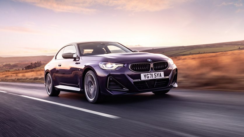 2022 BMW M240i xDrive - poziom Golfa R czy coś więcej? BMW M240i xDrive 2022 sylwetka