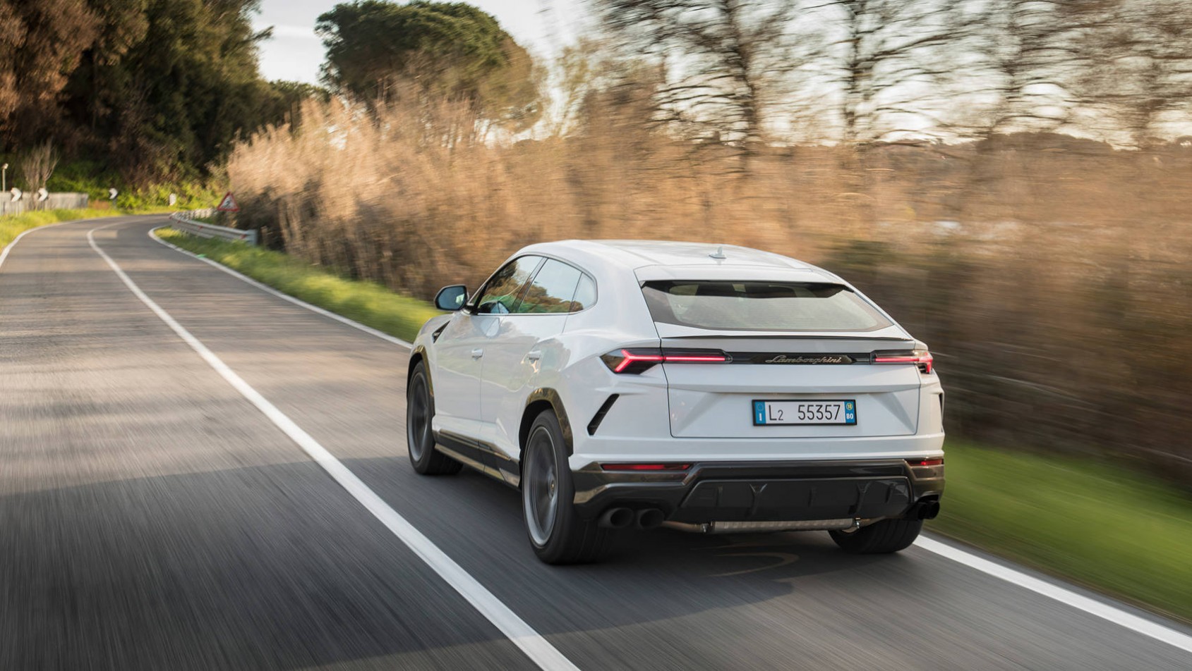 Lamborghini Urus - tył auta