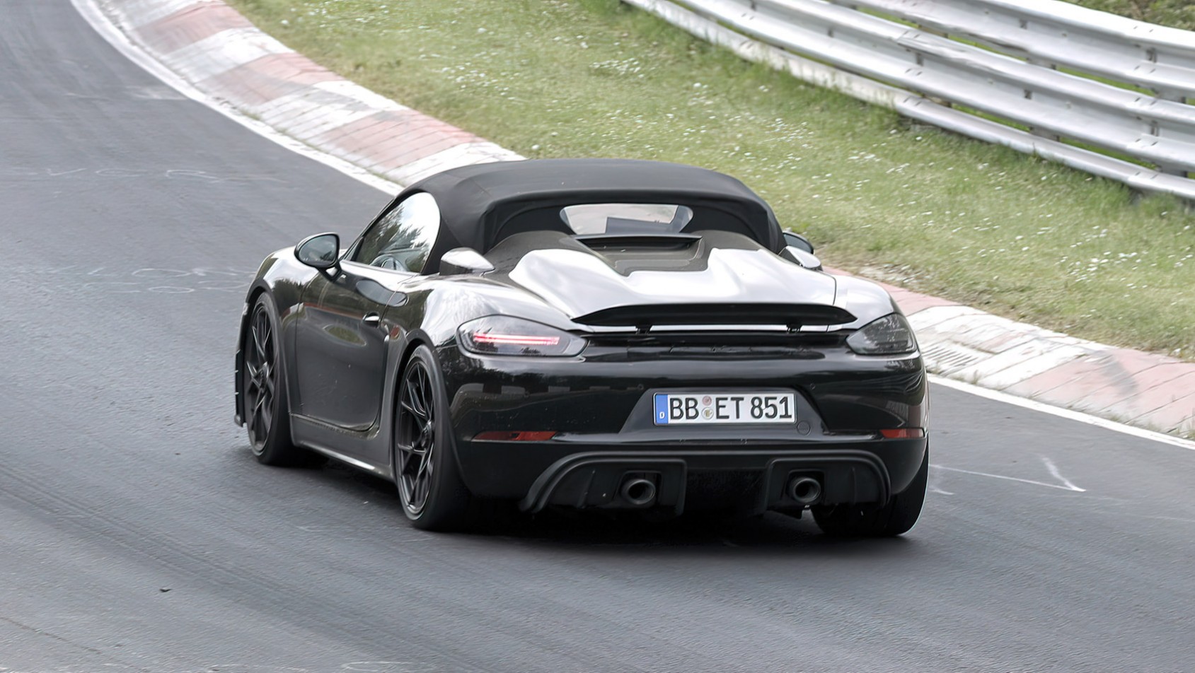 Porsche Boxster 718 tył auta podczas testów