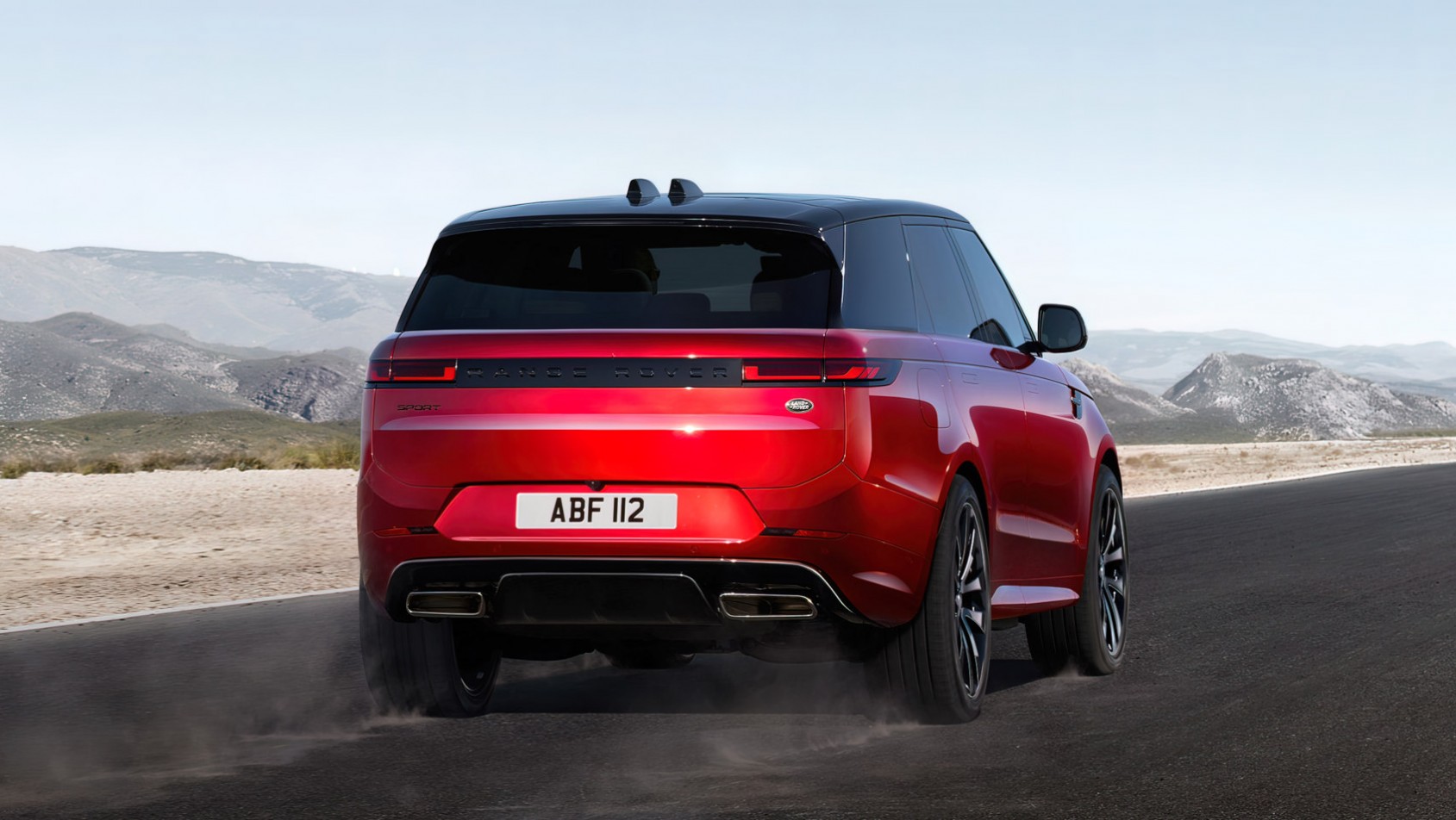 Range Rover Sport sylwetka z tyłu