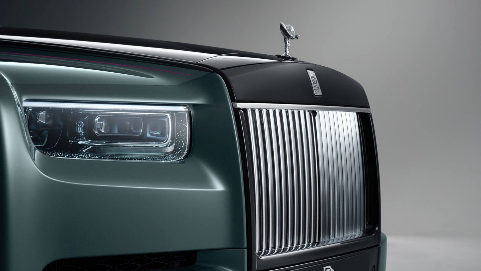 Rolls-Royce Phantom II - zmieniony przedni grill