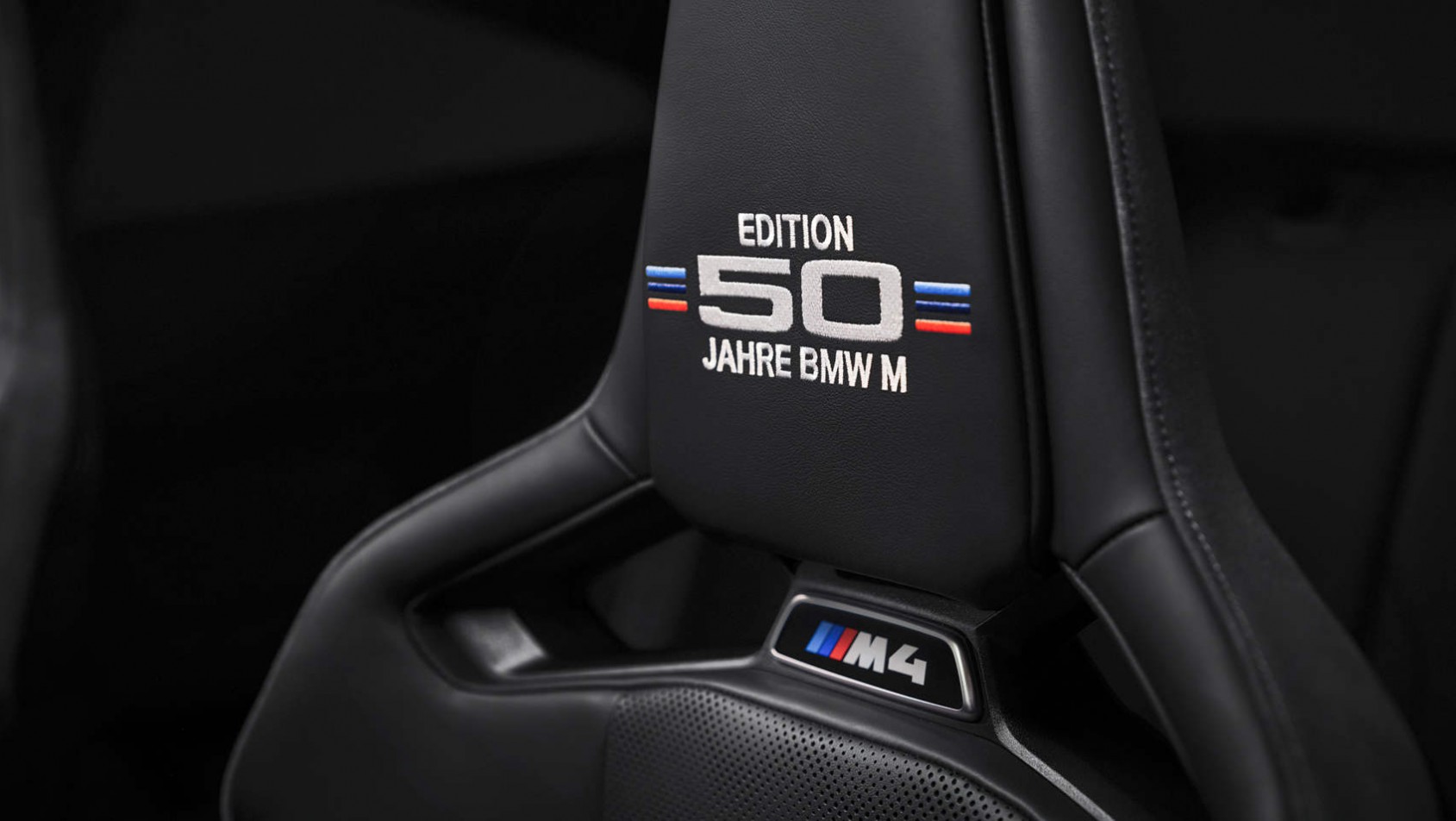 Oznakowanie na fotelach BMW M4 50 Jahre