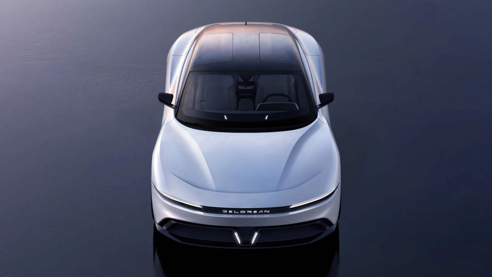 DeLorean Motor Company Alpha 5 - zbliżenie na front auta