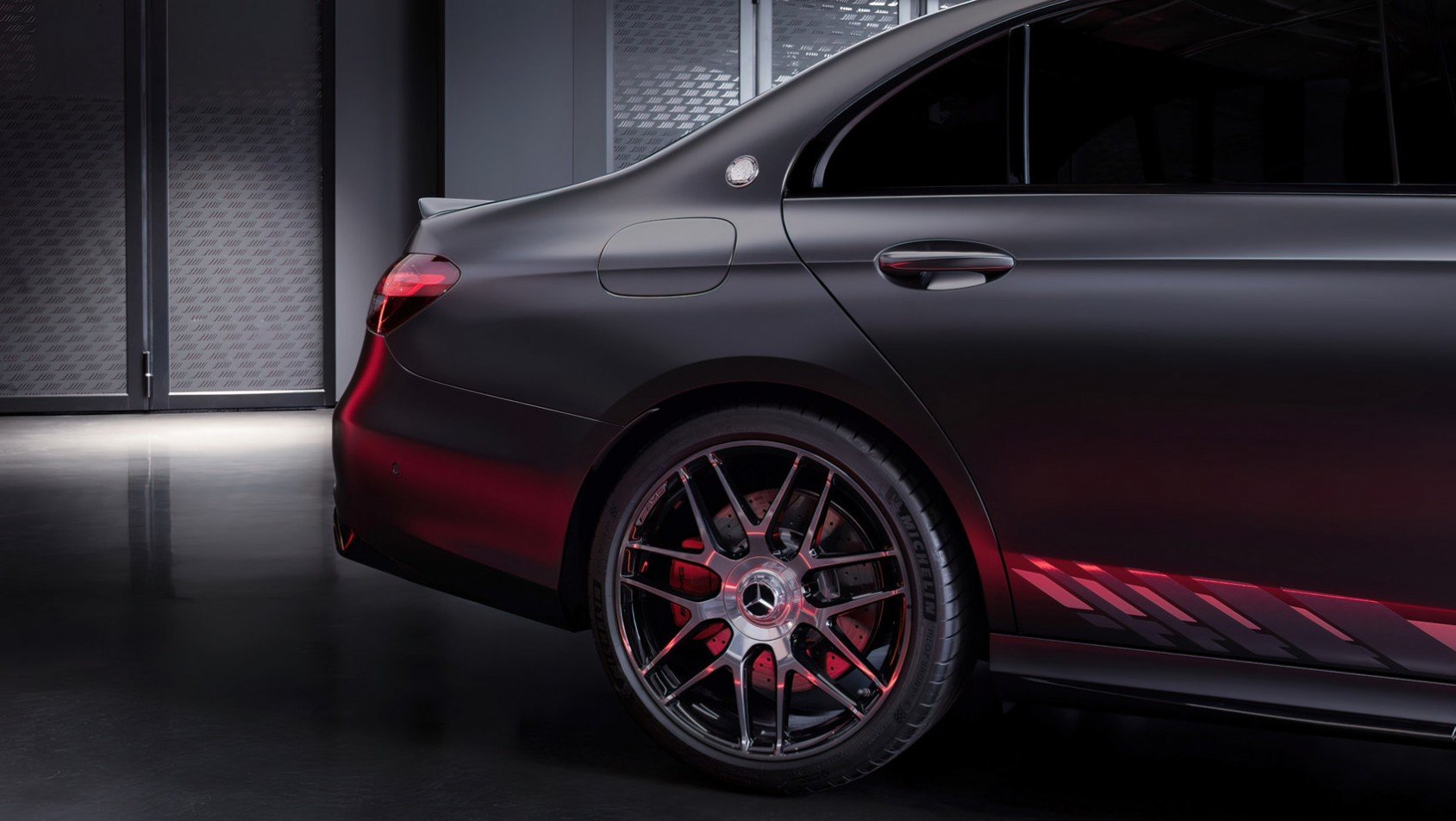 Mercedes-AMG E63 S 20 calowe felgi