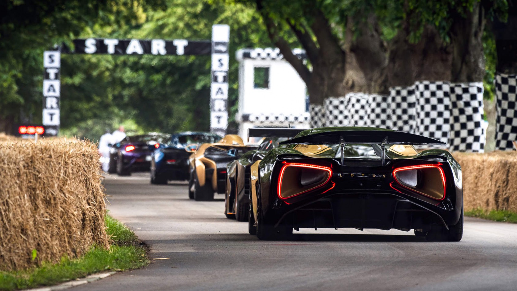 2022 Goodwood Festival of Speed - przejazd aut