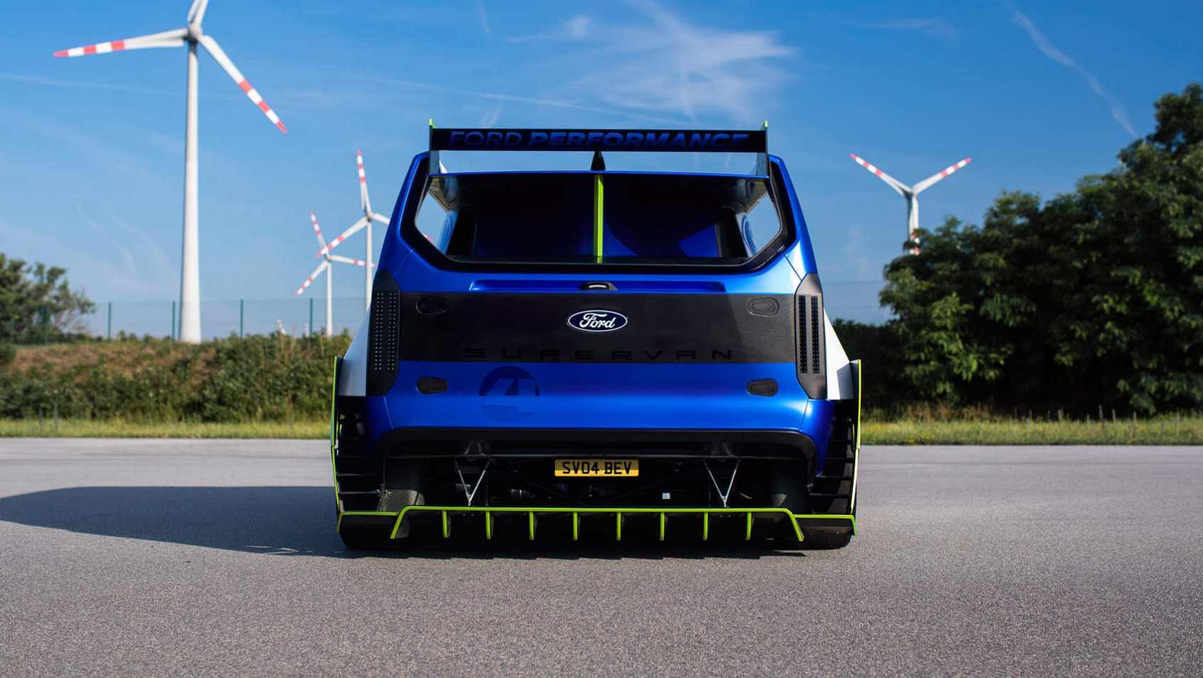 Ford Pro Electric SuperVan - tył