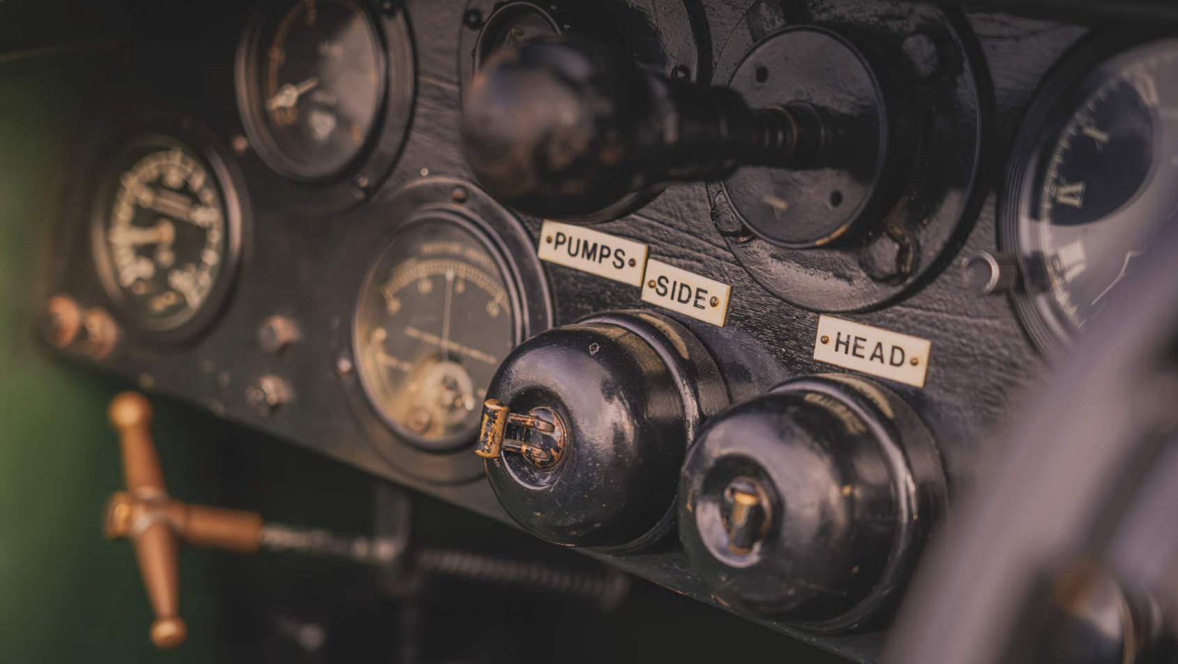 Bentley Speed Six - Mulliner - detale wnętrza