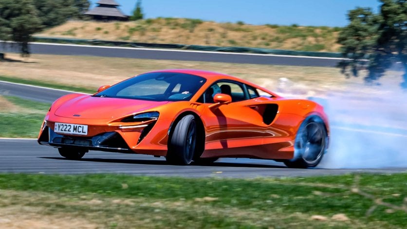 McLaren Artura - jeździliśmy najnowszą hybrydą z Woking McLaren Artura