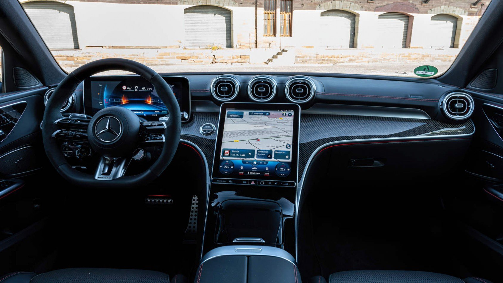 2022 Mercedes-AMG C43 - kabina