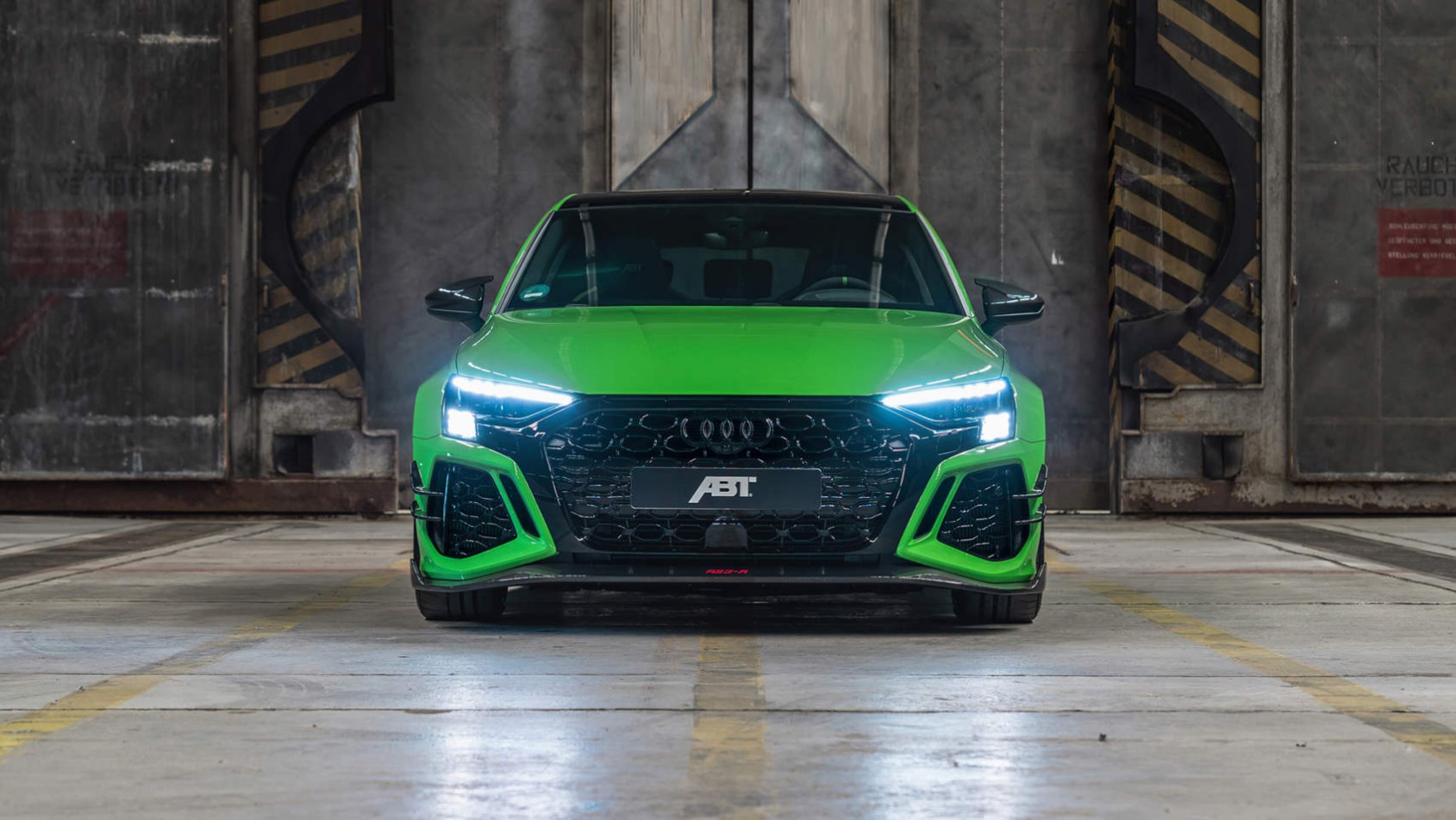 Audi ABT RS3-R - front