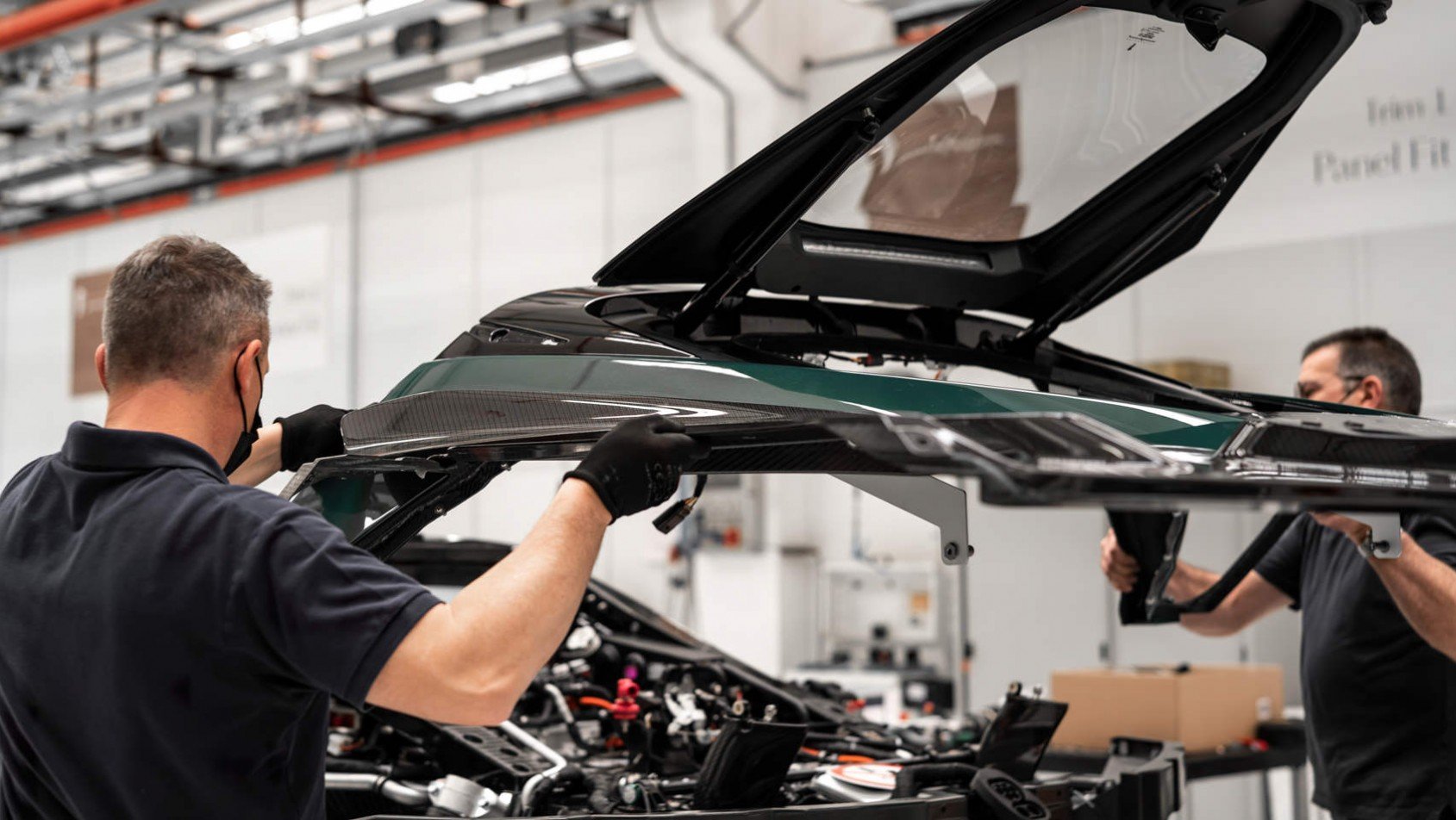 Pininfarina Battista - podczas montażu