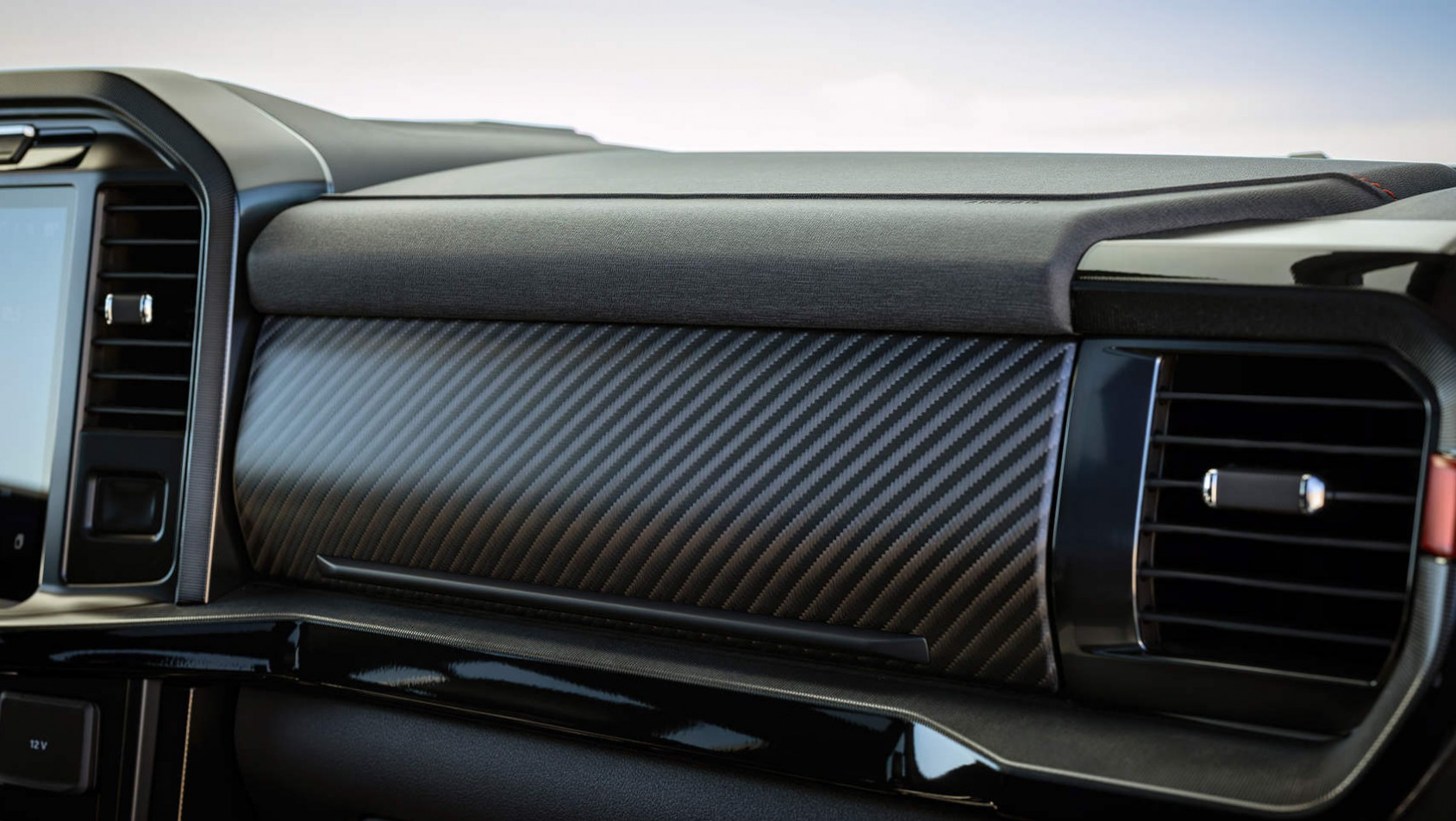 Ford F-150 Raptor R Nowy Ford F-150 Raptor R - detale wnętrza