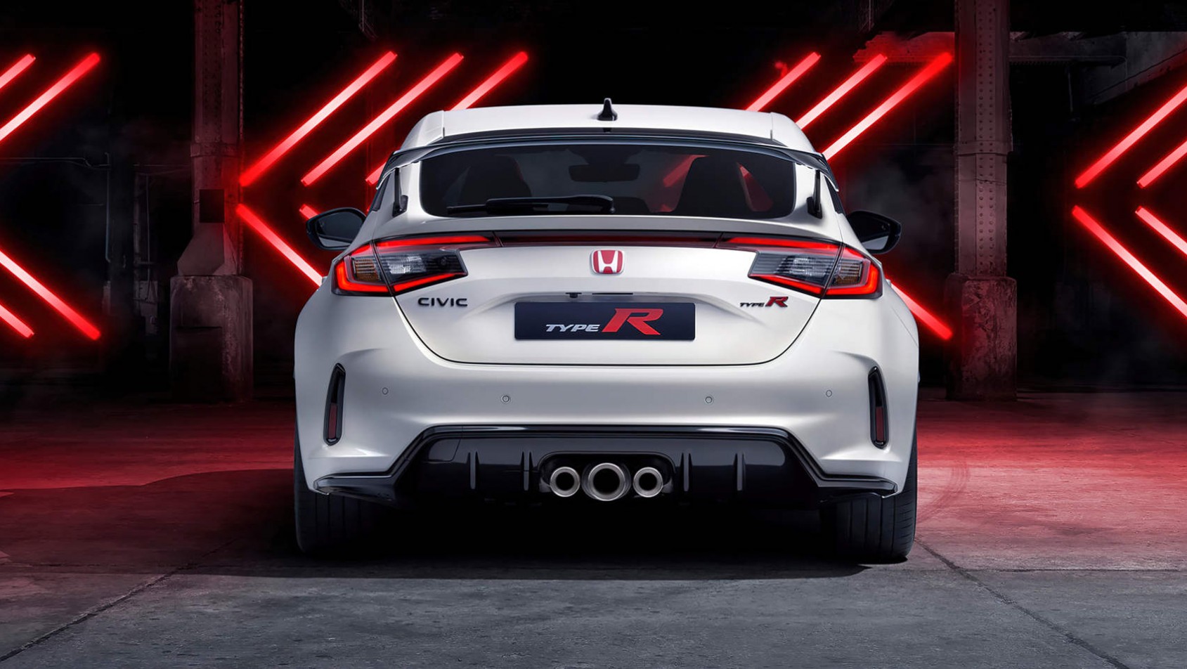 Nowa Honda Civic Type R Nowa Honda Civic Type R - tył auta