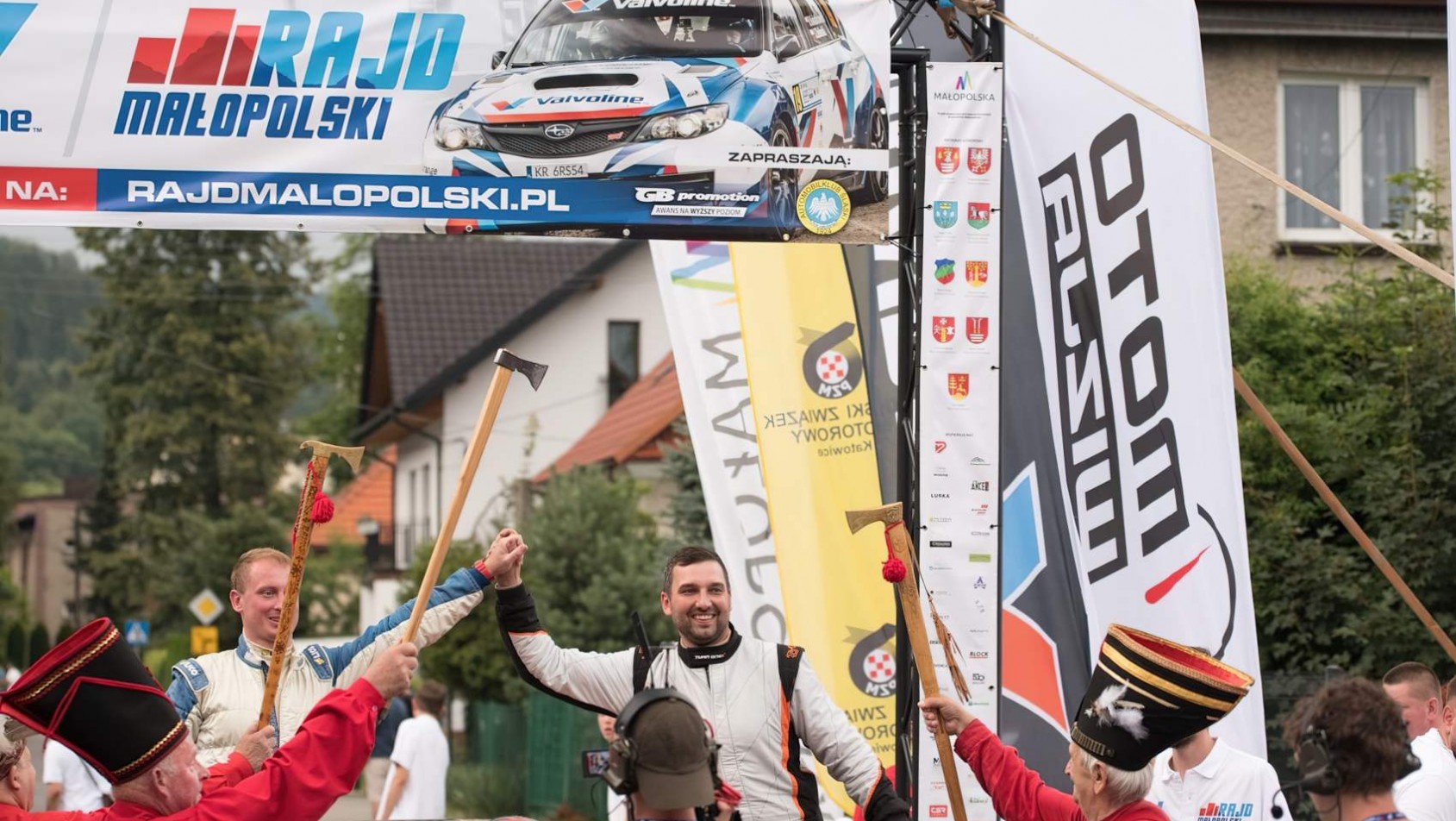 Łukasz Mrozek Dekoracja mrozek valvoline rajd malopolski 2022