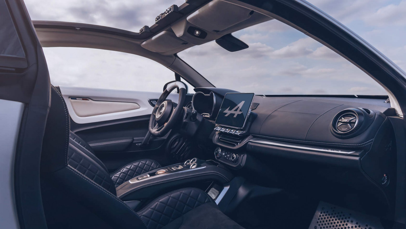 Alpine A110 E-Ternité - kabina