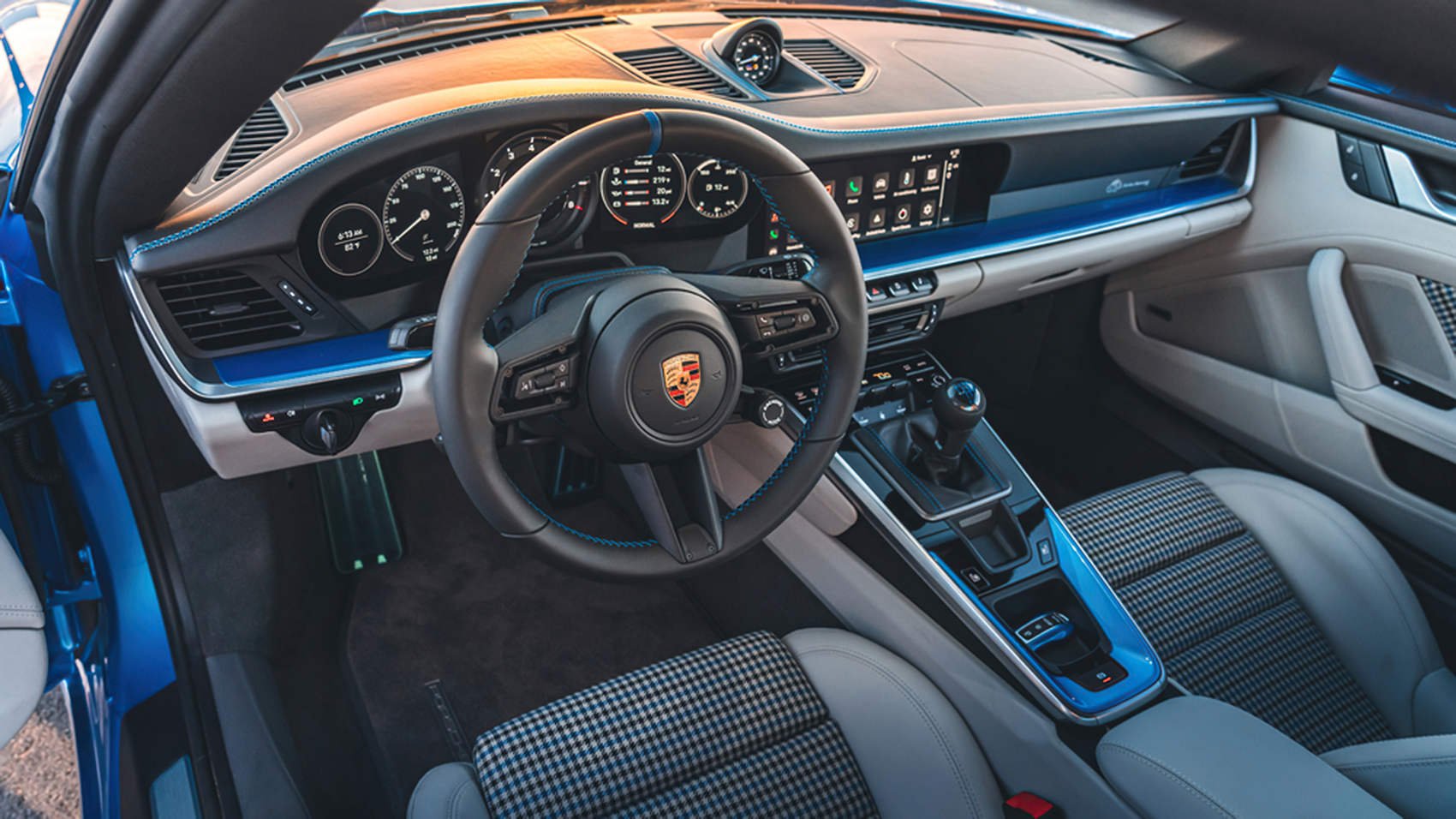 Porsche 911 Sally Carrera - wnętrze auta