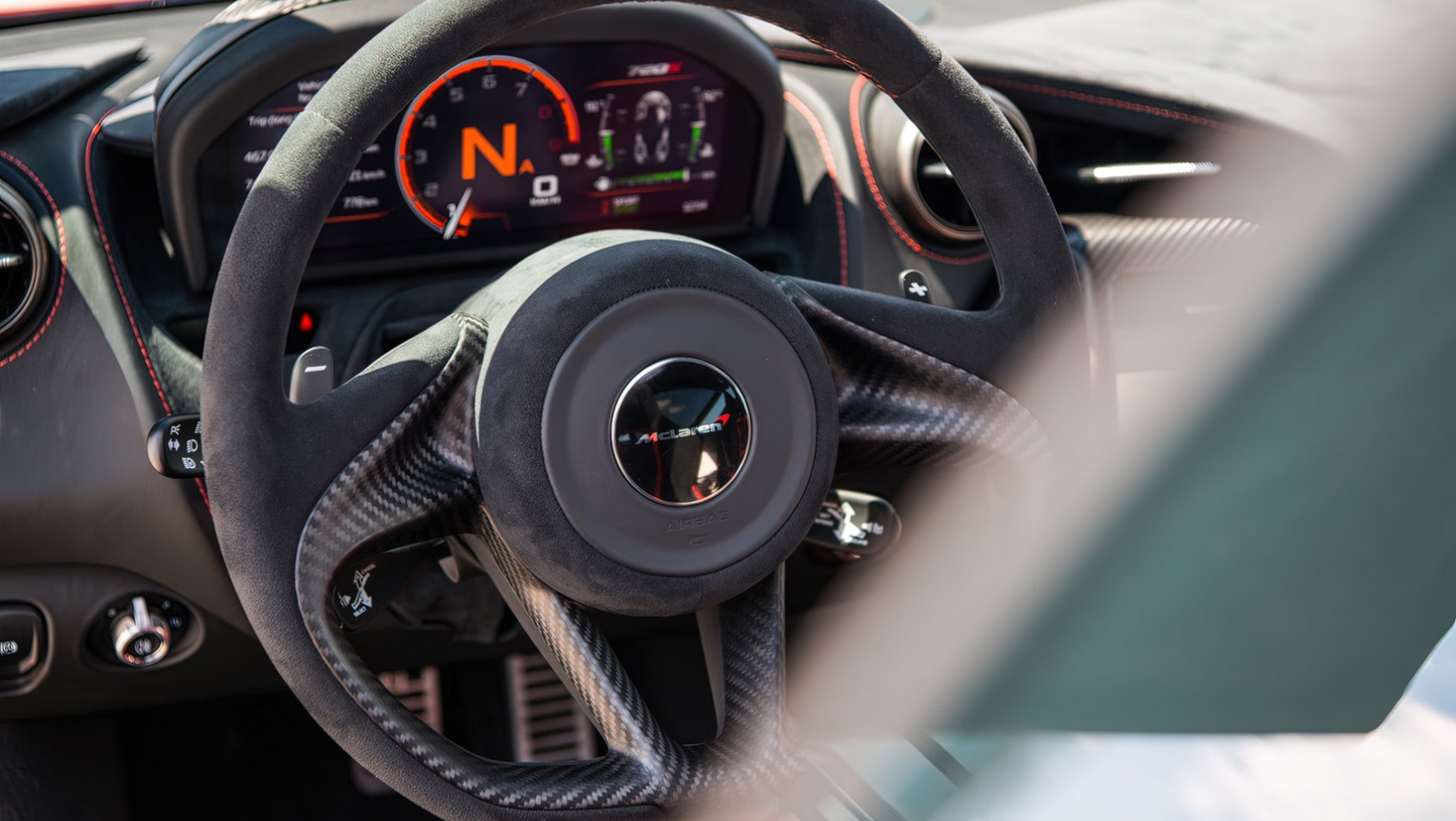 McLaren 720s kierownica