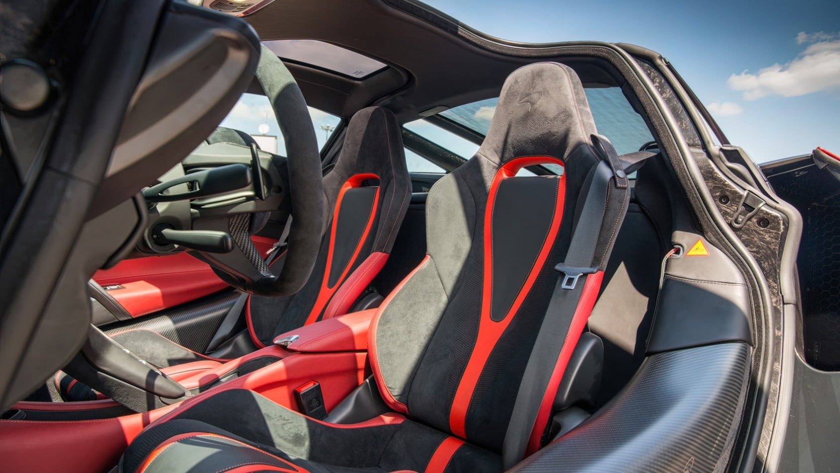 McLaren 720s fotel kierowcy