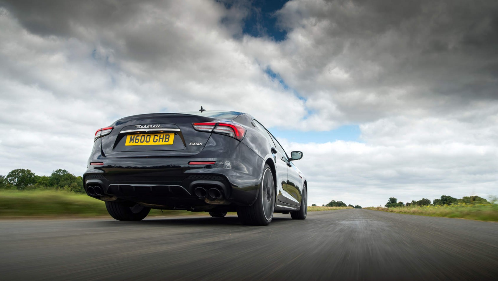 Maserati Ghibli Trofeo - tył auta