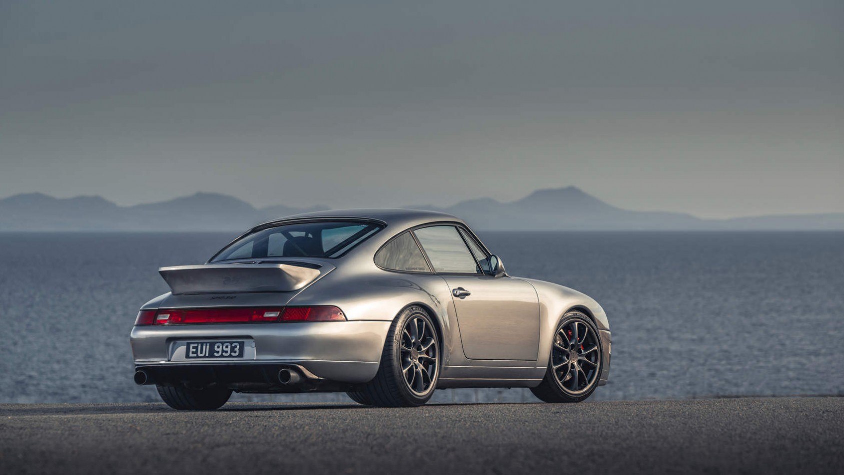 Autoart Porsche 993R - tył auta