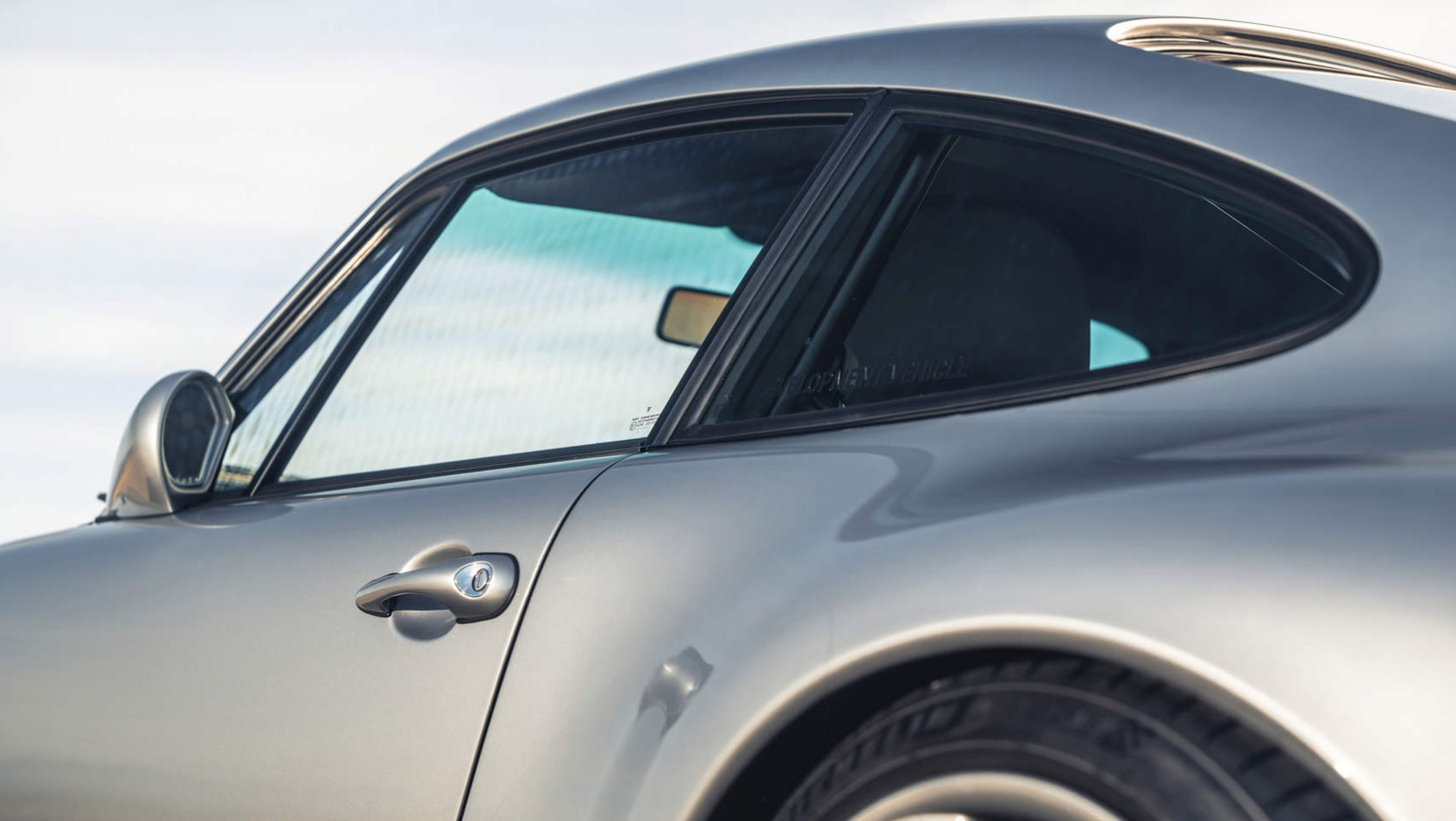 Porsche 993R - lżejsze szyby