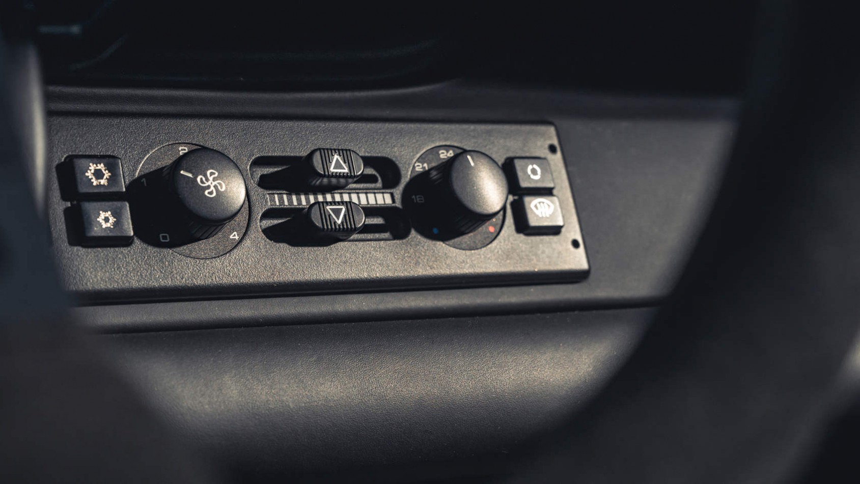 Porsche 993R - radio