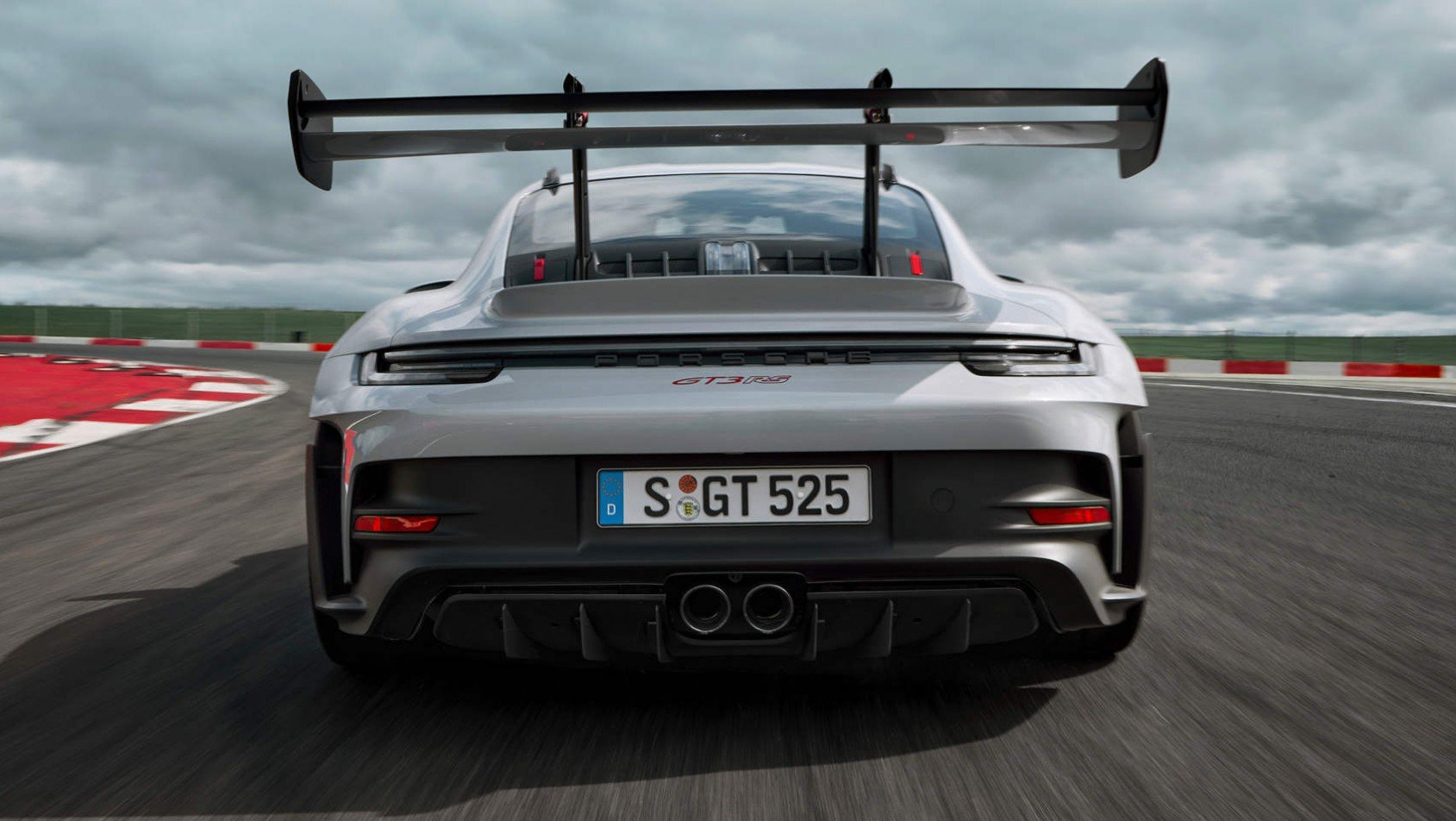 Nowe Porsche 911 GT3 RS (992) - ogromne skrzydło