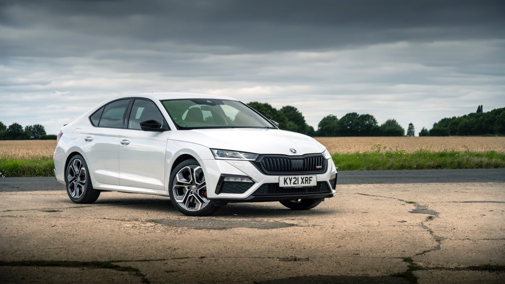 Skoda Octavia RS biała