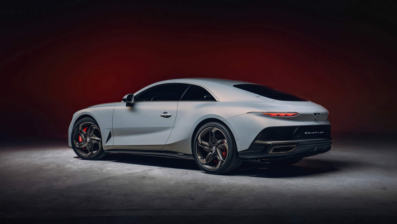 Bentley Mulliner Batur - tył auta