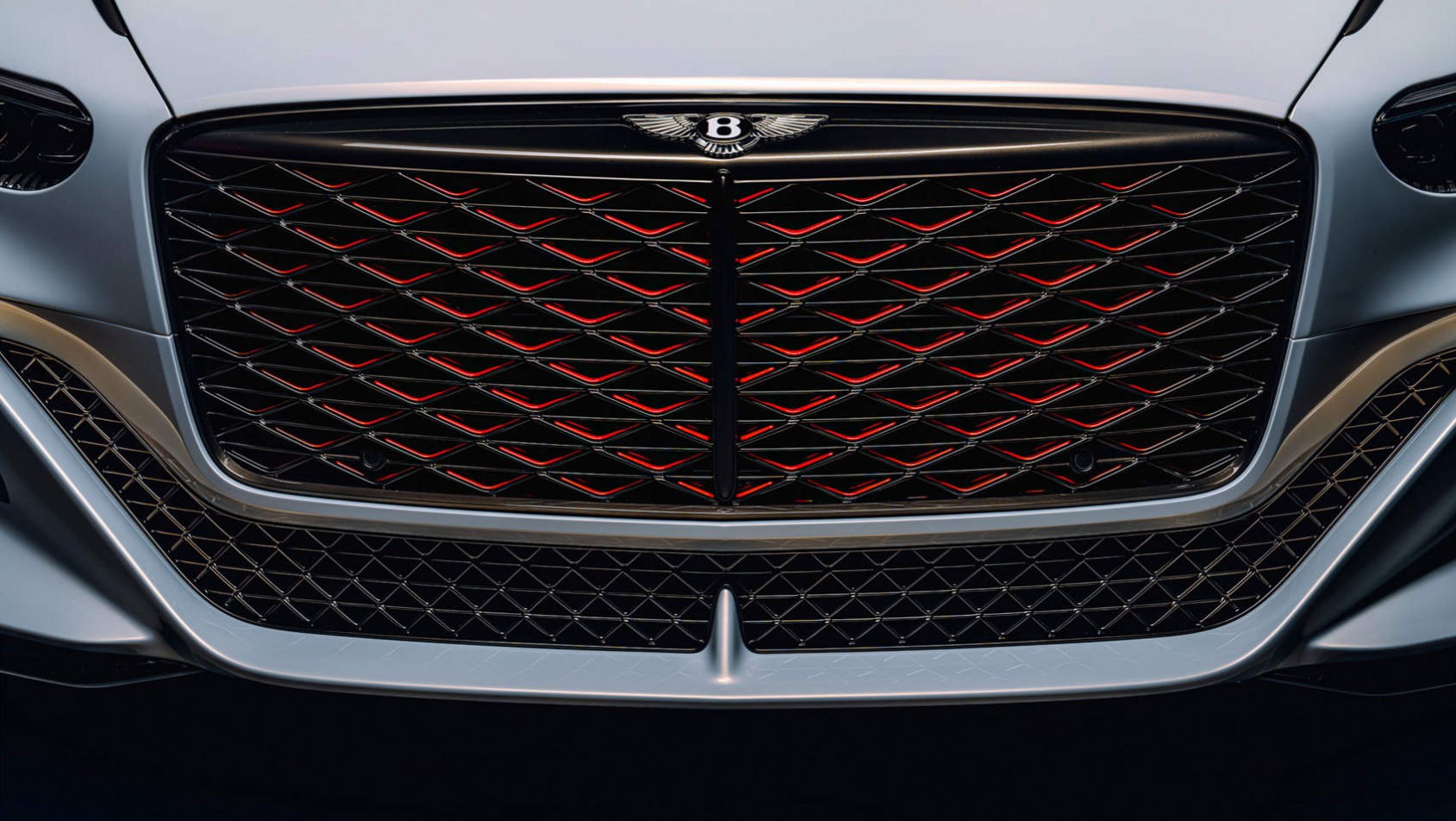 Bentley Mulliner Batur - grill