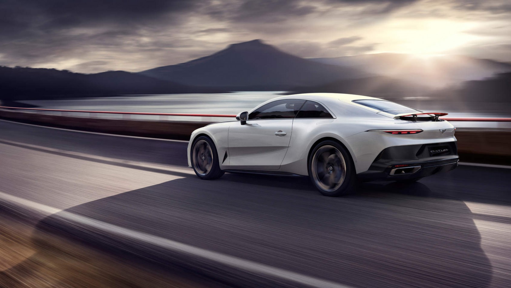 Bentley Mulliner Batur podczas dynamicznej jazdy