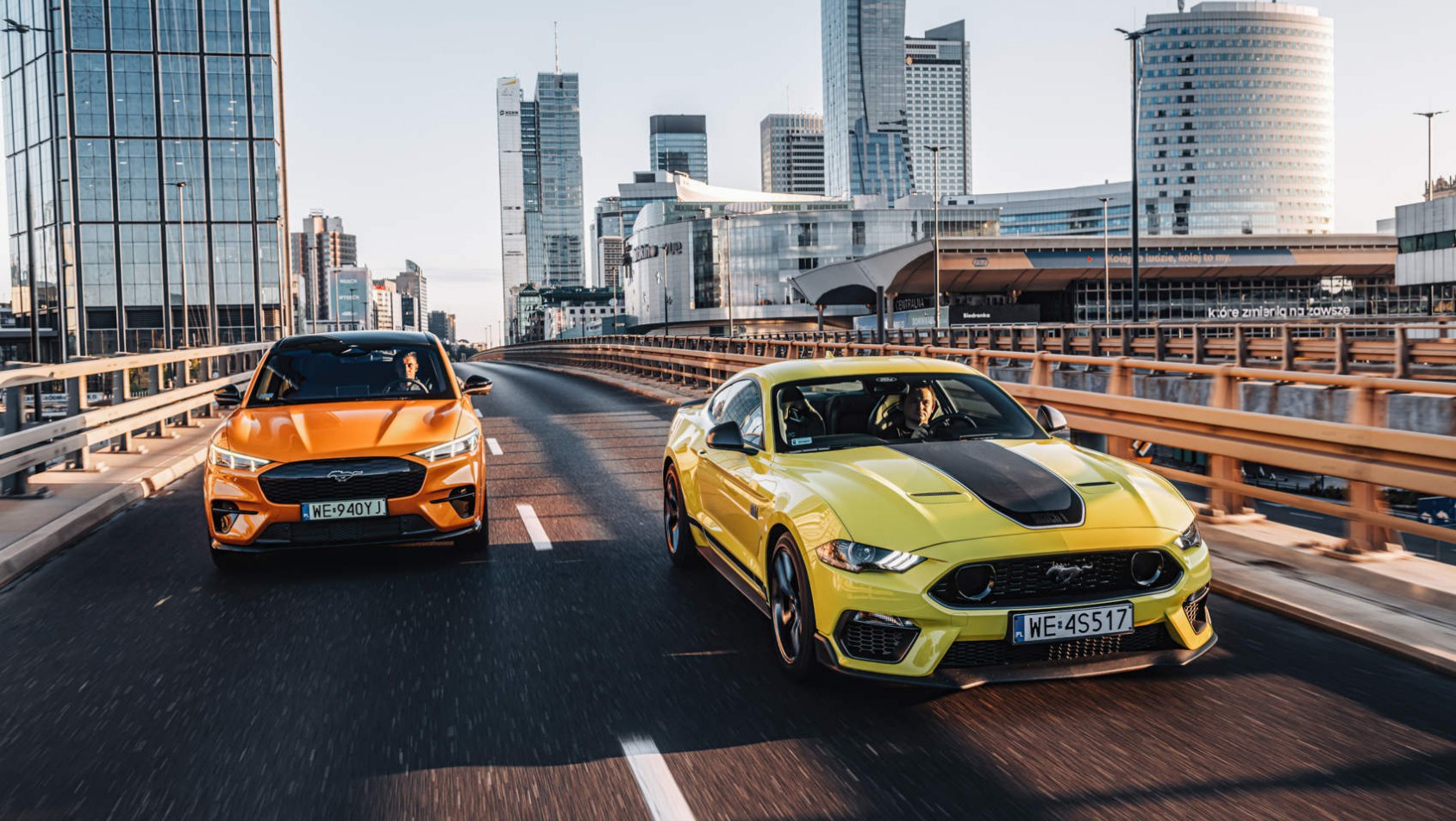 Mustang Mach-E GT vs Mach 1 - zestawienie dwóch światów