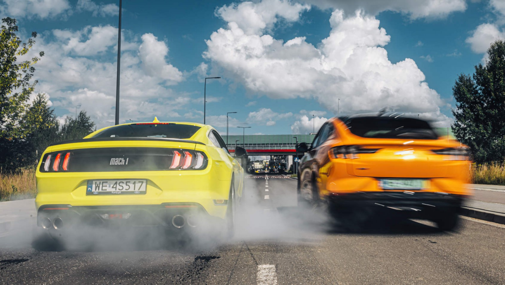 Pojedynek Mustanga Mach-E GT z Mach 1