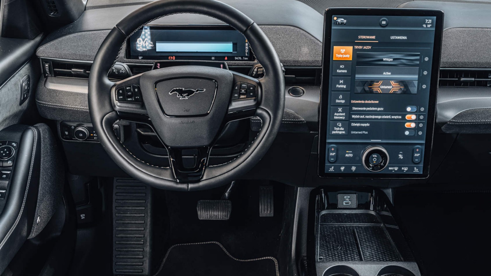 Mustang Mach-E GT - wnętrze auta